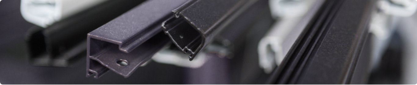 Profilés de carrelage utilisés en finition professionnelle