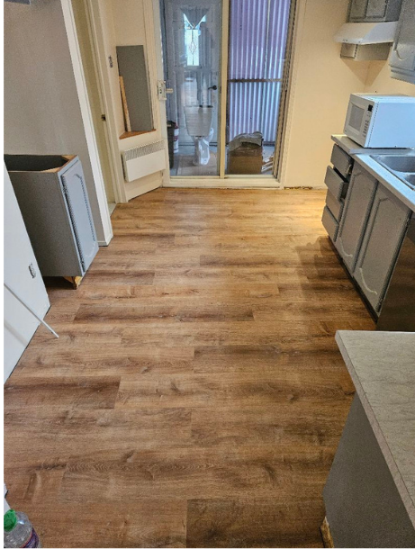 SALON - Cuisine — vinyle effet bois (rendu chaleureux) - Carrelage JAD project