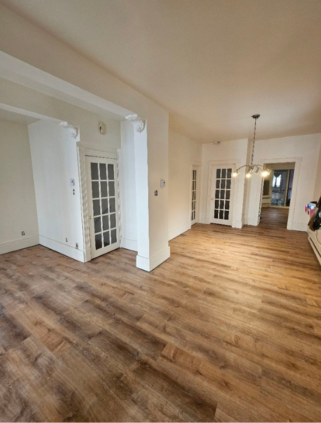 SALON - Salon — flottant clair sur grande surface - Carrelage JAD project